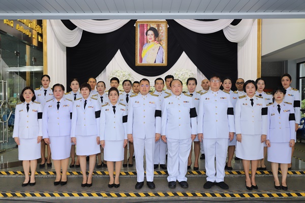 กทท. น้อมถวายความอาลัยและรำลึกในพระมหากรุณาธิคุณ สมเด็จพระนางเจ้าสิริกิติ์