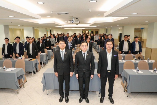 การรถไฟฯ จัดอบรมผู้บริหาร–บุคลากร เตรียมพร้อมรับ “พ.ร.บ.การขนส่งทางราง พ.ศ. 2568” มุ่งยกระดับระบบรางไทยสู่มาตรฐานสากล