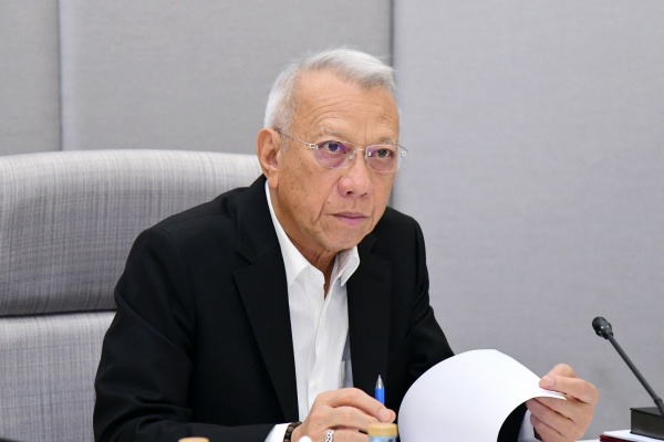 “พิพัฒน์” รับฟังทุกเสียงชุมชน! เร่งคลี่คลายปัญหาที่อยู่อาศัยบนที่ดิน รฟท. ย้ำไม่มีใครถูกทิ้งไว้ข้างหลัง เดินหน้าแก้ปัญหาร่วมทุกภาคส่วนอย่างเป็นธรรม
